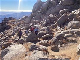 قله الوند به کلاغ لانه